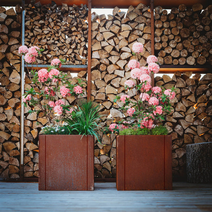 Petteri Wiimaa Corten Steel Planter Clara M, 40x40x40 cm